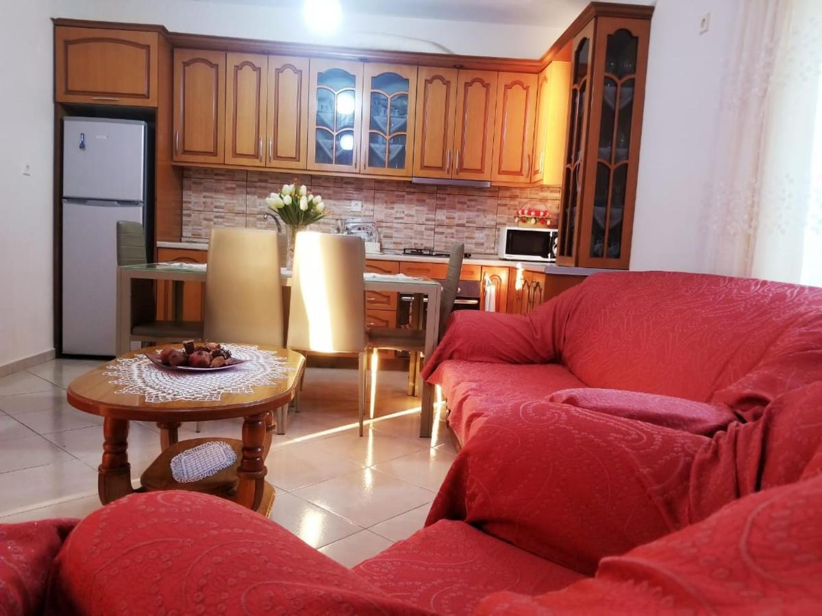 Eva'S House Villa Lukove Ngoại thất bức ảnh
